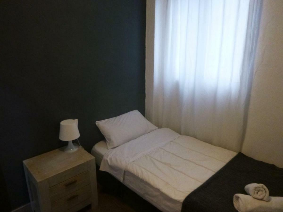 Bonito Apartamento, Confortable Y Bien Comunicado Apartment Valencia Luaran gambar